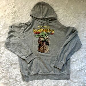 STAR WARS The Mandalorian BABY YODA HOODIE HOODED Sweatshirt size MEDIUM unisex